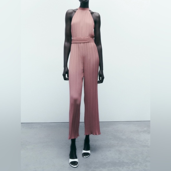 NWT ZARA Medium Jumpsuit Pleated Halter Neck Waistband Wide Leg Trousers Pink - Picture 1 of 8
